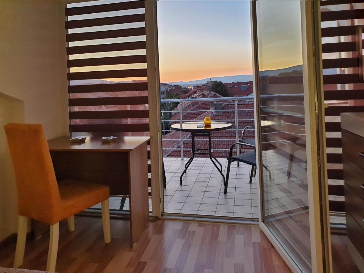 Sky Apartments Strumica Luaran gambar