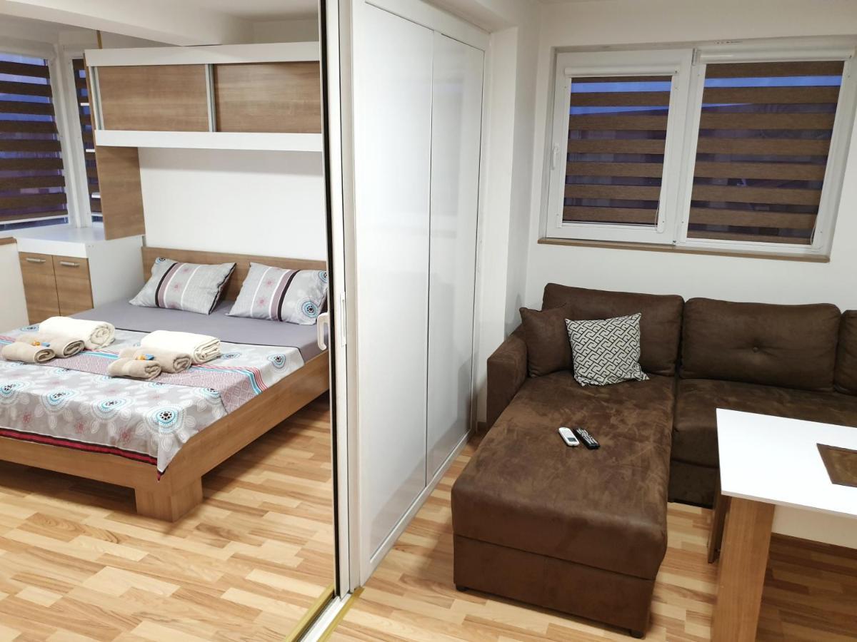 Sky Apartments Strumica Luaran gambar