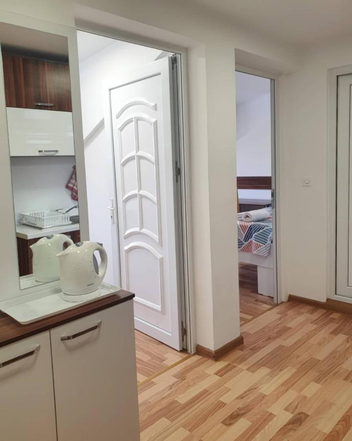 Sky Apartments Strumica Luaran gambar