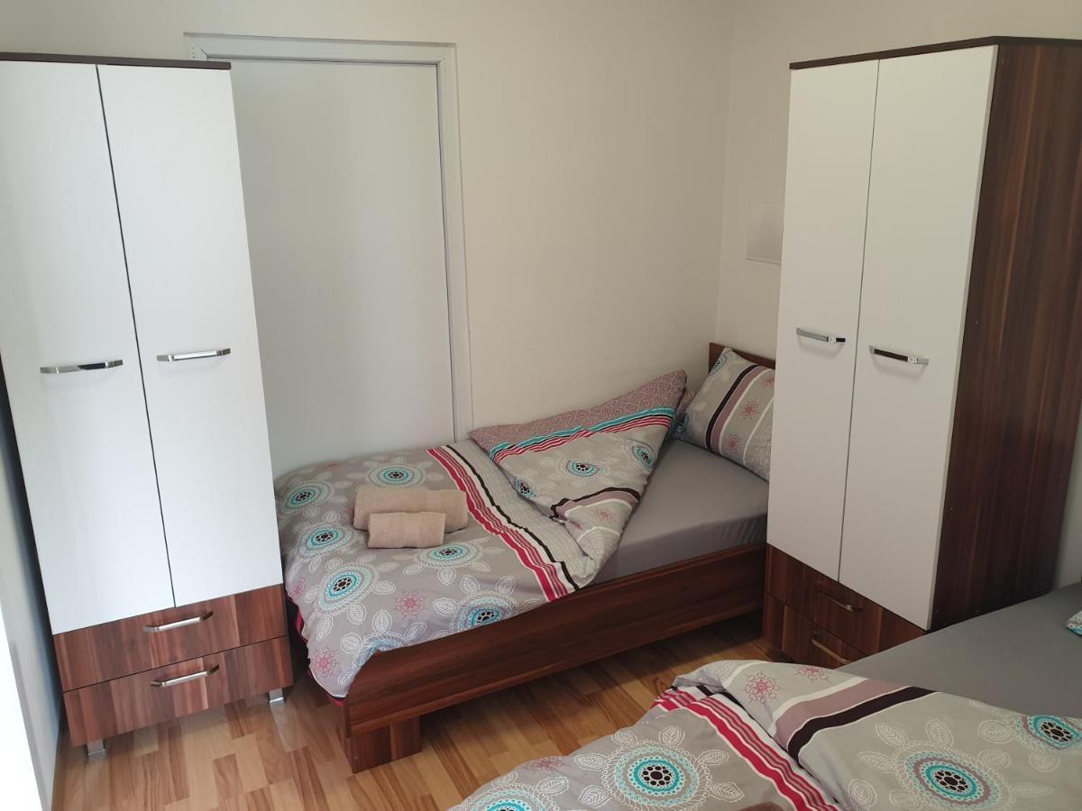 Sky Apartments Strumica Luaran gambar