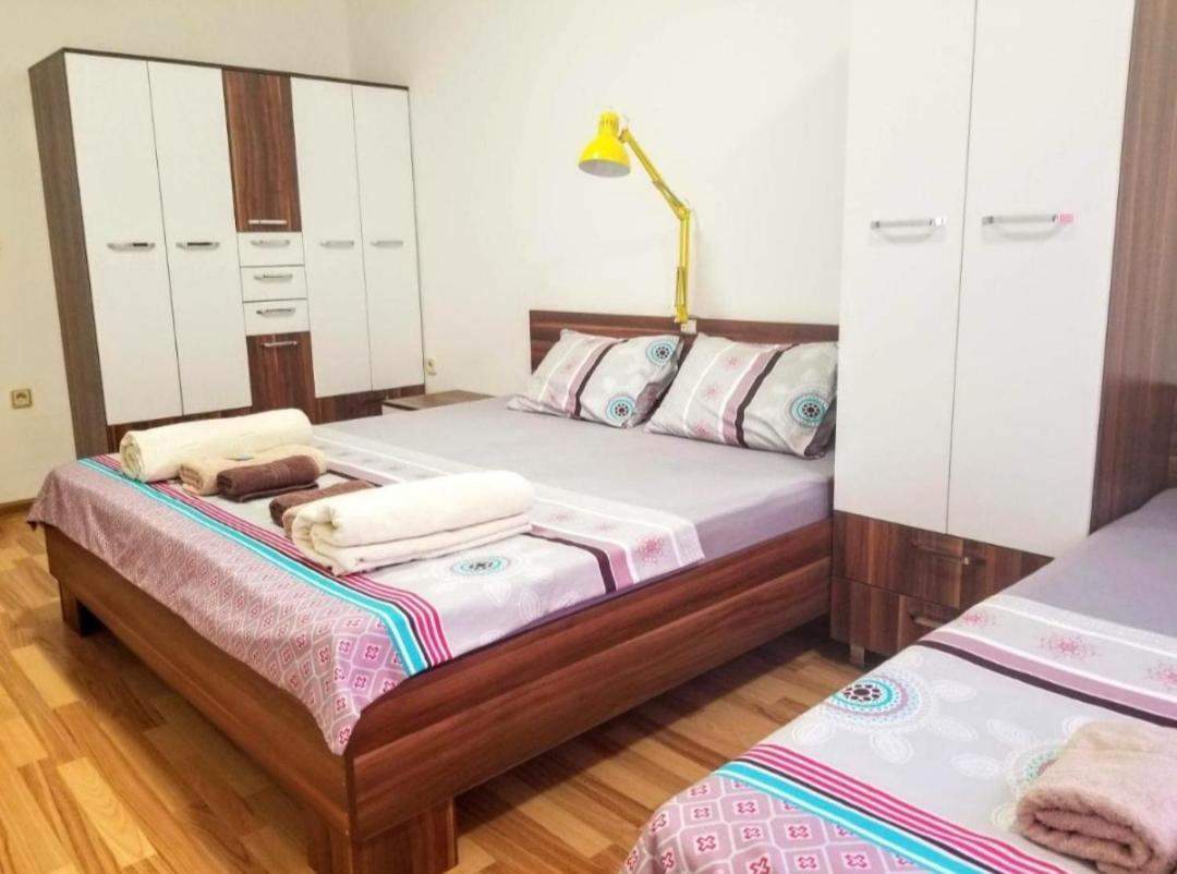 Sky Apartments Strumica Luaran gambar
