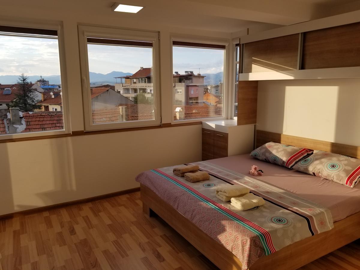 Sky Apartments Strumica Luaran gambar