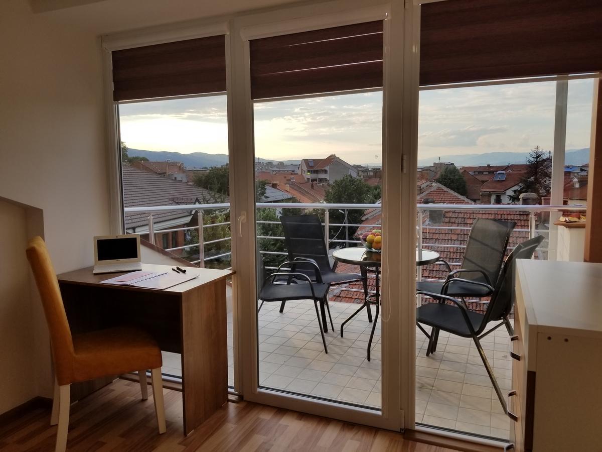 Sky Apartments Strumica Luaran gambar